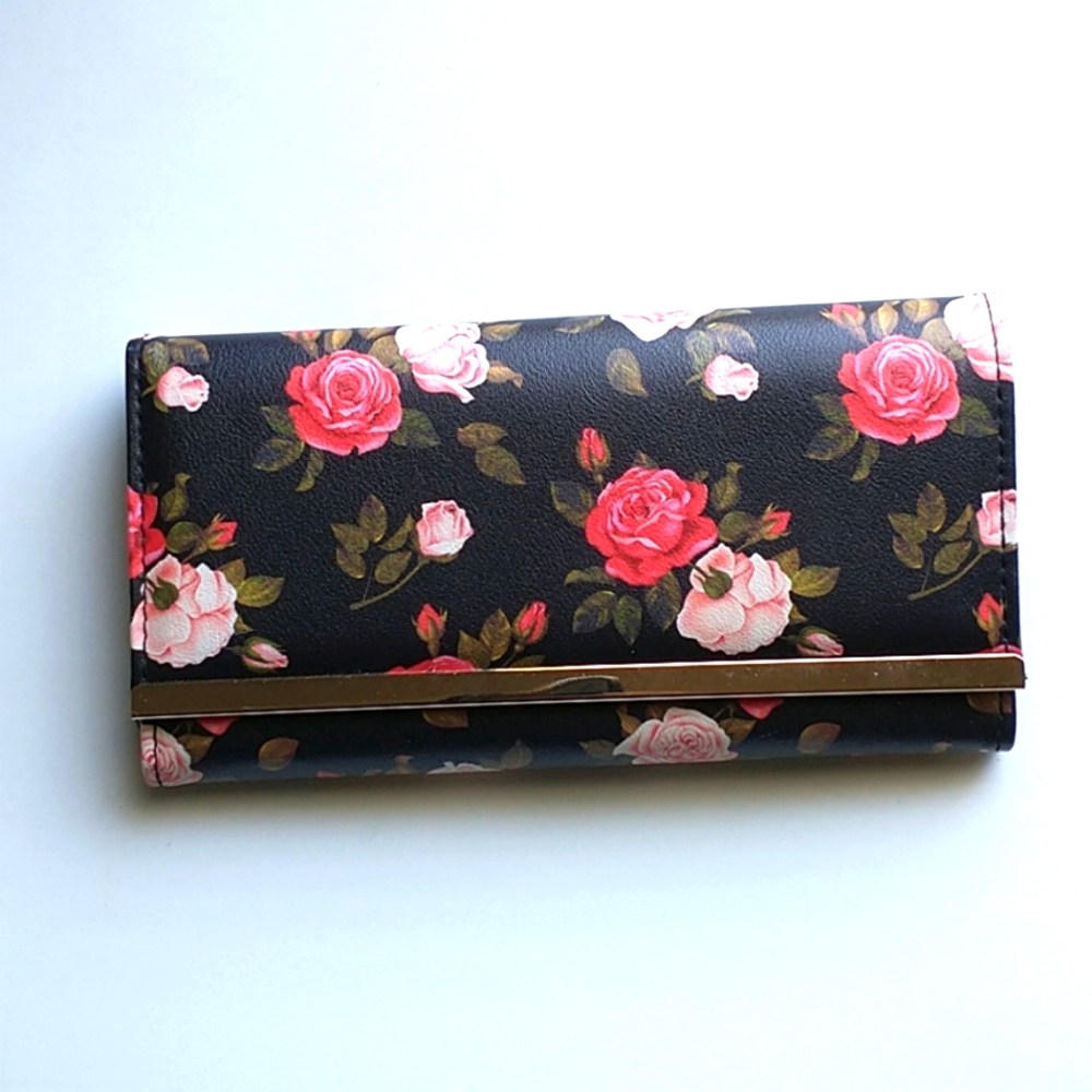 Cute floral clutch